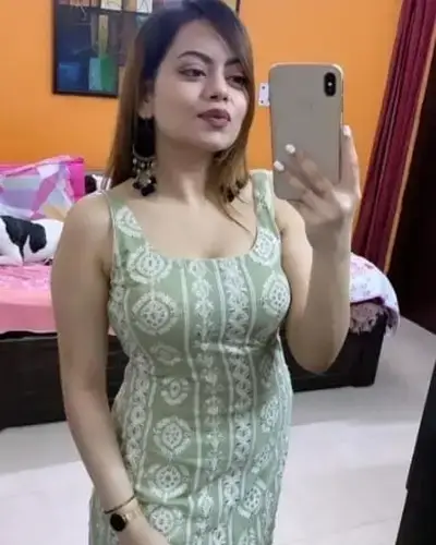Call Girl Umri